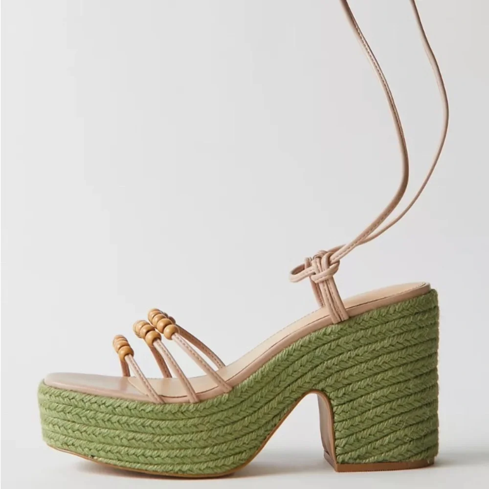 Urban Outfitters Marabelle Beaded Platform Heels NWOB, Tan/Green, Size 8